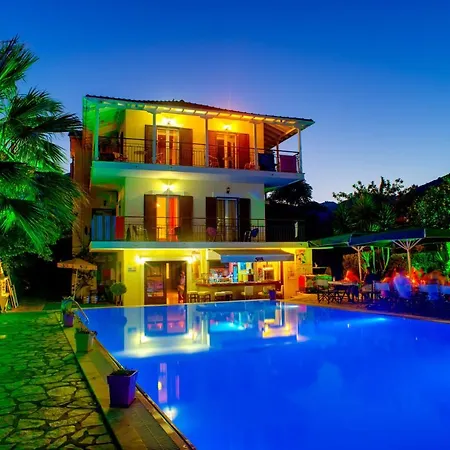 Hotel Sands 2*