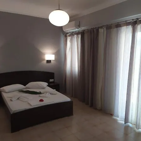 Sands Nydri (Lefkada)