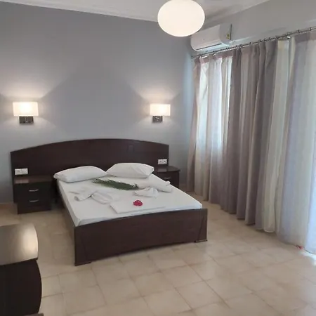 Sands Nydri (Lefkada)