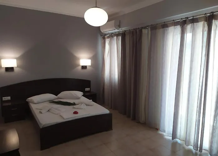 Sands Nydri (Lefkada)